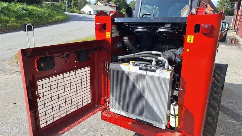 Mole M308 fabriks ny  - Мини-погрузчик с бортовым поворотом: фото 5 Mole M308 fabriks ny  - Мини-погрузчик с бортовым поворотом: фото 5