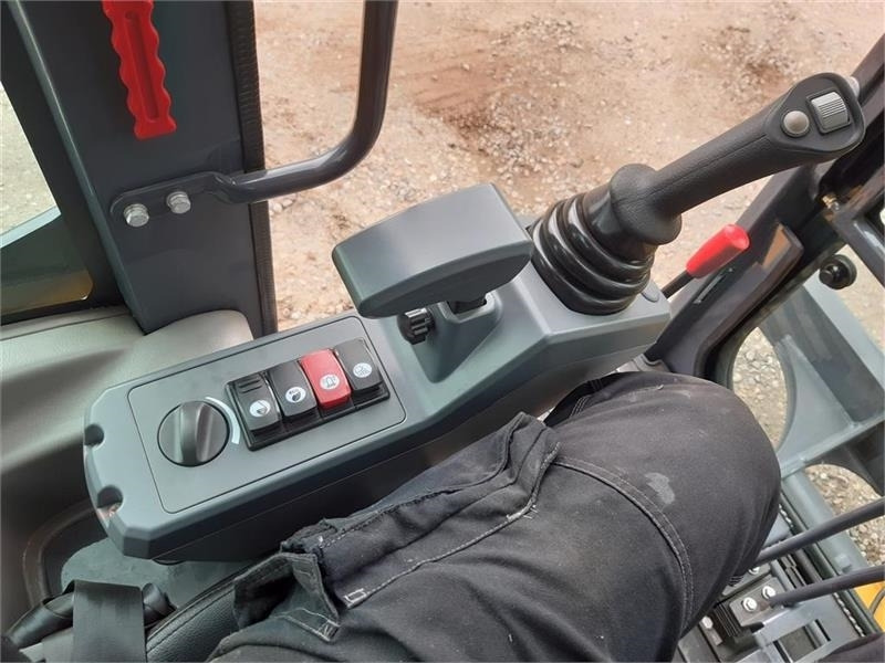 XCMG 4.2 tons в лизинг XCMG 4.2 tons: фото 18 XCMG 4.2 tons в лизинг XCMG 4.2 tons: фото 18