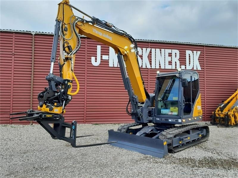 XCMG XE80E - Гусеничный экскаватор: фото 2 XCMG XE80E - Гусеничный экскаватор: фото 2