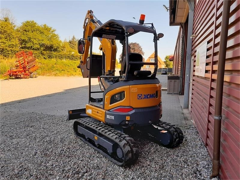 XCMG xe27e u/hus - Мини-экскаватор: фото 3 XCMG xe27e u/hus - Мини-экскаватор: фото 3