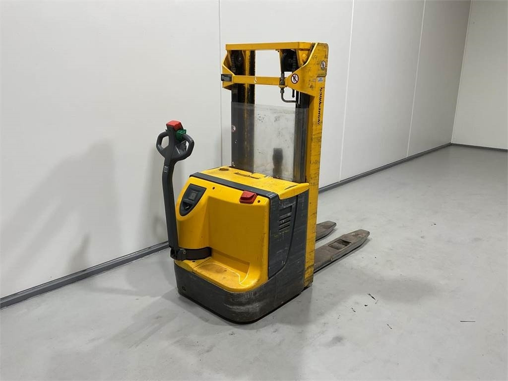 Jungheinrich EJC12 - Штабелер: фото 2 Jungheinrich EJC12 - Штабелер: фото 2