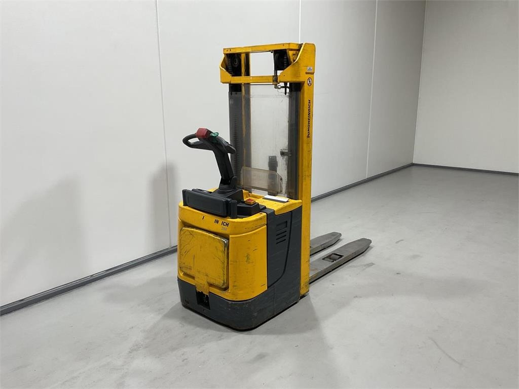 Jungheinrich ERC 214 - Штабелер: фото 2 Jungheinrich ERC 214 - Штабелер: фото 2