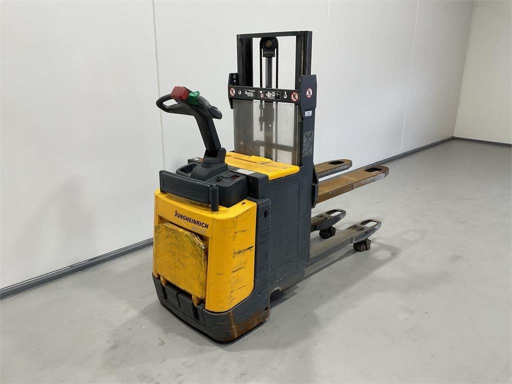 Jungheinrich ERD 220 119 201 ZT - Штабелер: фото 2 Jungheinrich ERD 220 119 201 ZT - Штабелер: фото 2