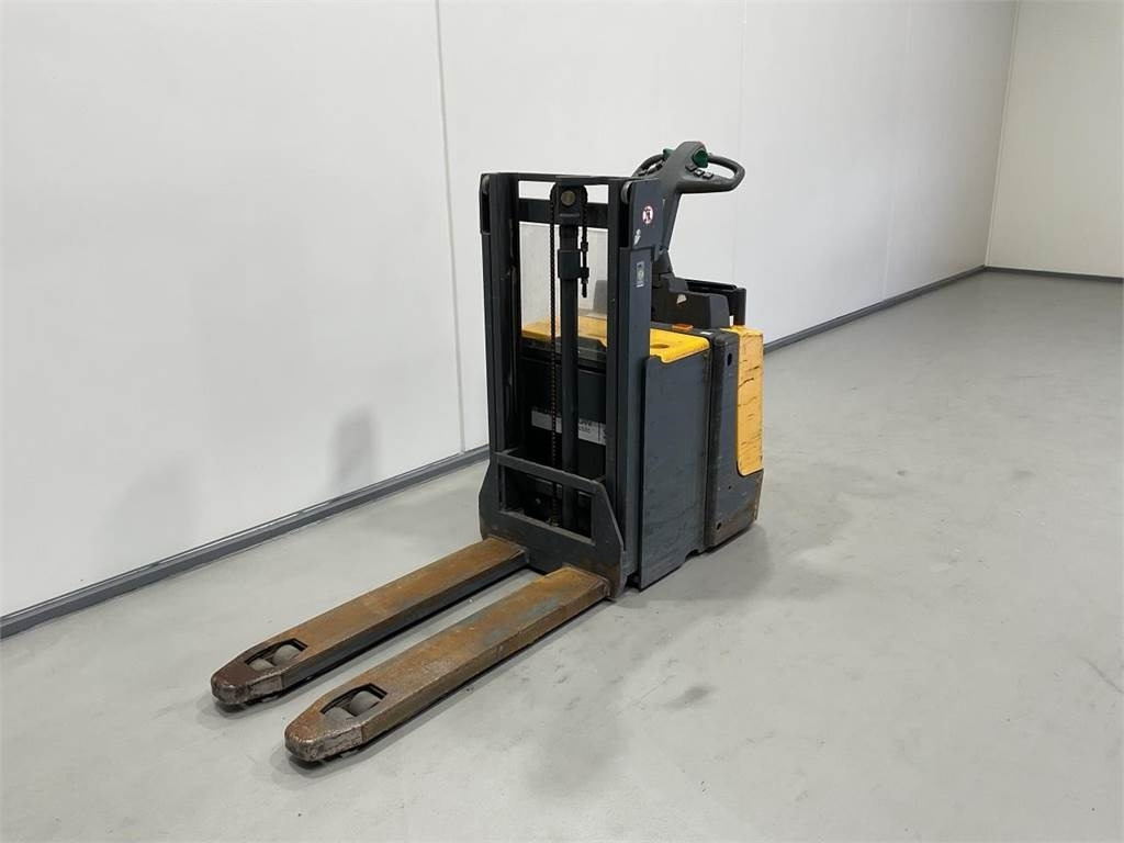 Jungheinrich ERD 220 119 201 ZT - Штабелер: фото 4 Jungheinrich ERD 220 119 201 ZT - Штабелер: фото 4