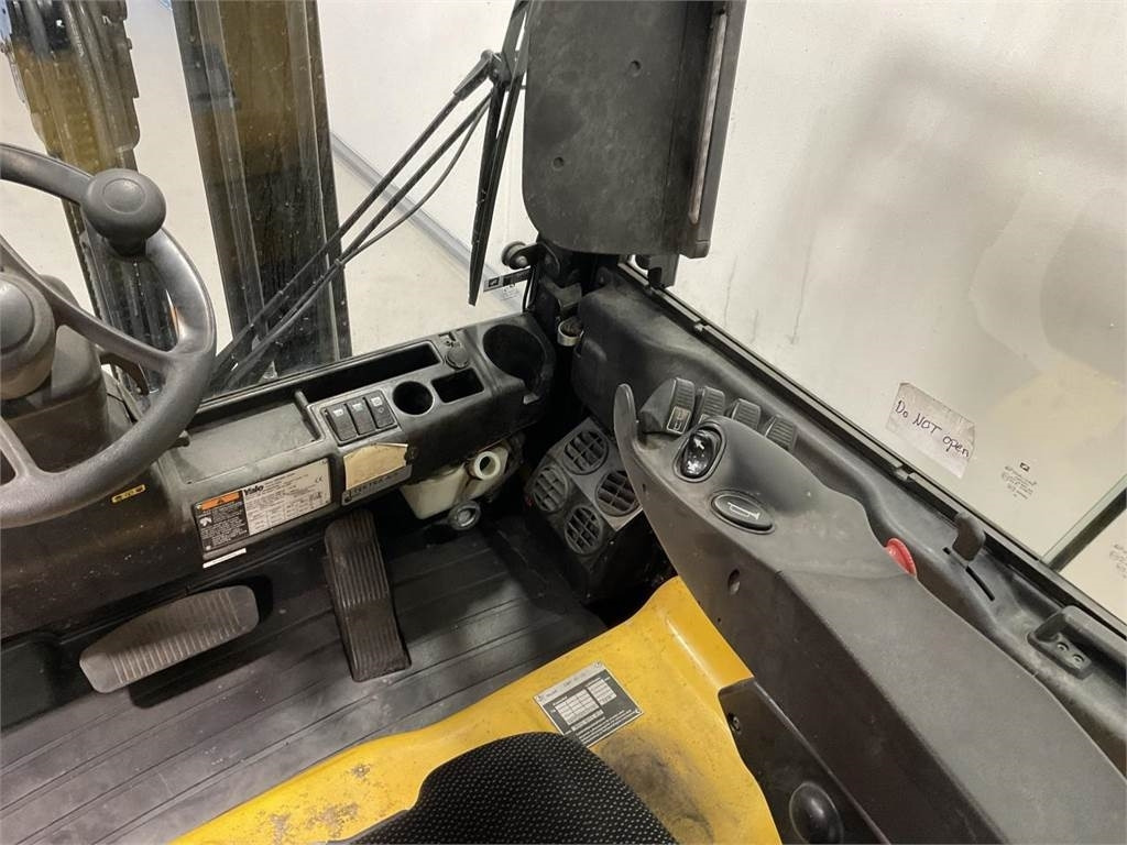 Yale ERP30VL - Электропогрузчик: фото 3 Yale ERP30VL - Электропогрузчик: фото 3