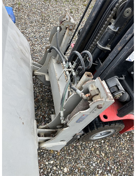 NP A18 truck with shovel and forks - Электропогрузчик: фото 5 NP A18 truck with shovel and forks - Электропогрузчик: фото 5