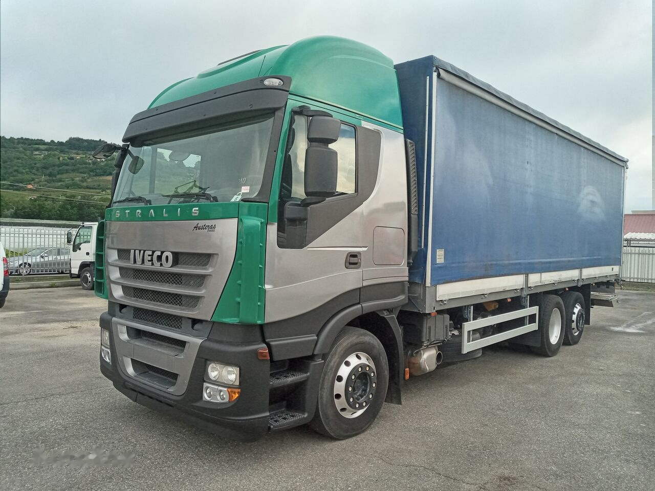 IVECO AS260S50Y/PS - Тентованный грузовик: фото 1 IVECO AS260S50Y/PS - Тентованный грузовик: фото 1