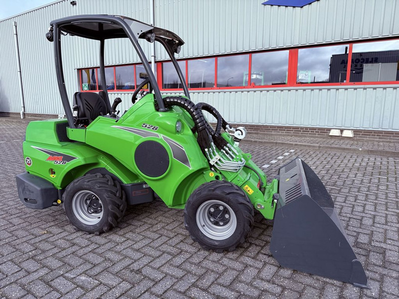 Avant 528 TDL Optidrive - Колёсный погрузчик: фото 3 Avant 528 TDL Optidrive - Колёсный погрузчик: фото 3