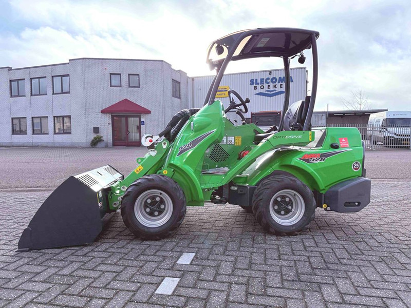 Avant 528 TDL Optidrive - Колёсный погрузчик: фото 1 Avant 528 TDL Optidrive - Колёсный погрузчик: фото 1