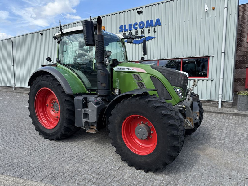Fendt 724 S4 Profiplus - Трактор: фото 4 Fendt 724 S4 Profiplus - Трактор: фото 4