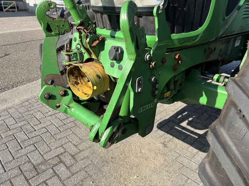 Трактор John Deere 7530 Premium AutoPowr: фото 6