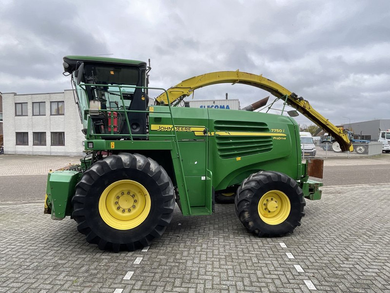 John Deere 7750I - Кормоуборочный комбайн: фото 2 John Deere 7750I - Кормоуборочный комбайн: фото 2