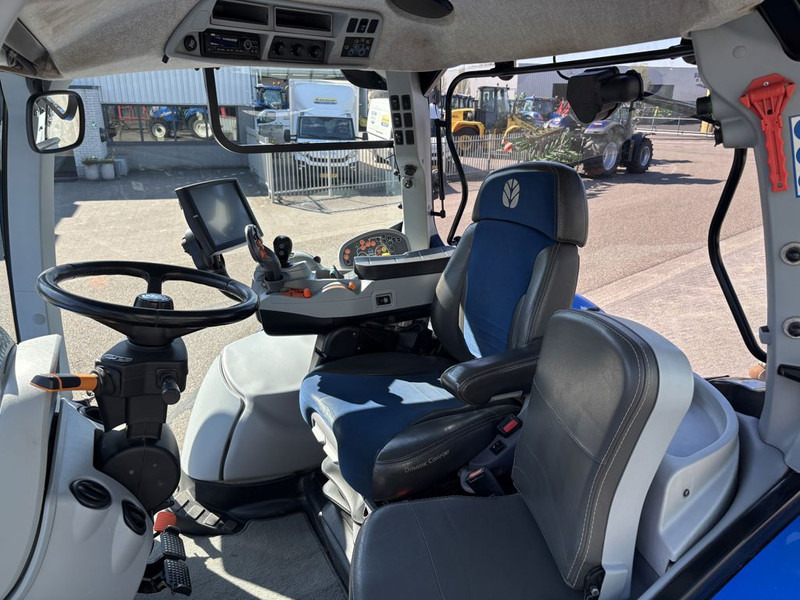 New Holland T7.245 Auto Command MY18 - Трактор: фото 5 New Holland T7.245 Auto Command MY18 - Трактор: фото 5