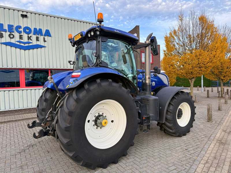 New Holland T7.270 AC 10 Years Blue Power Edition - Трактор: фото 3 New Holland T7.270 AC 10 Years Blue Power Edition - Трактор: фото 3