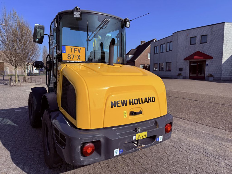 Колёсный погрузчик New Holland W50 TC Wiellader: фото 7