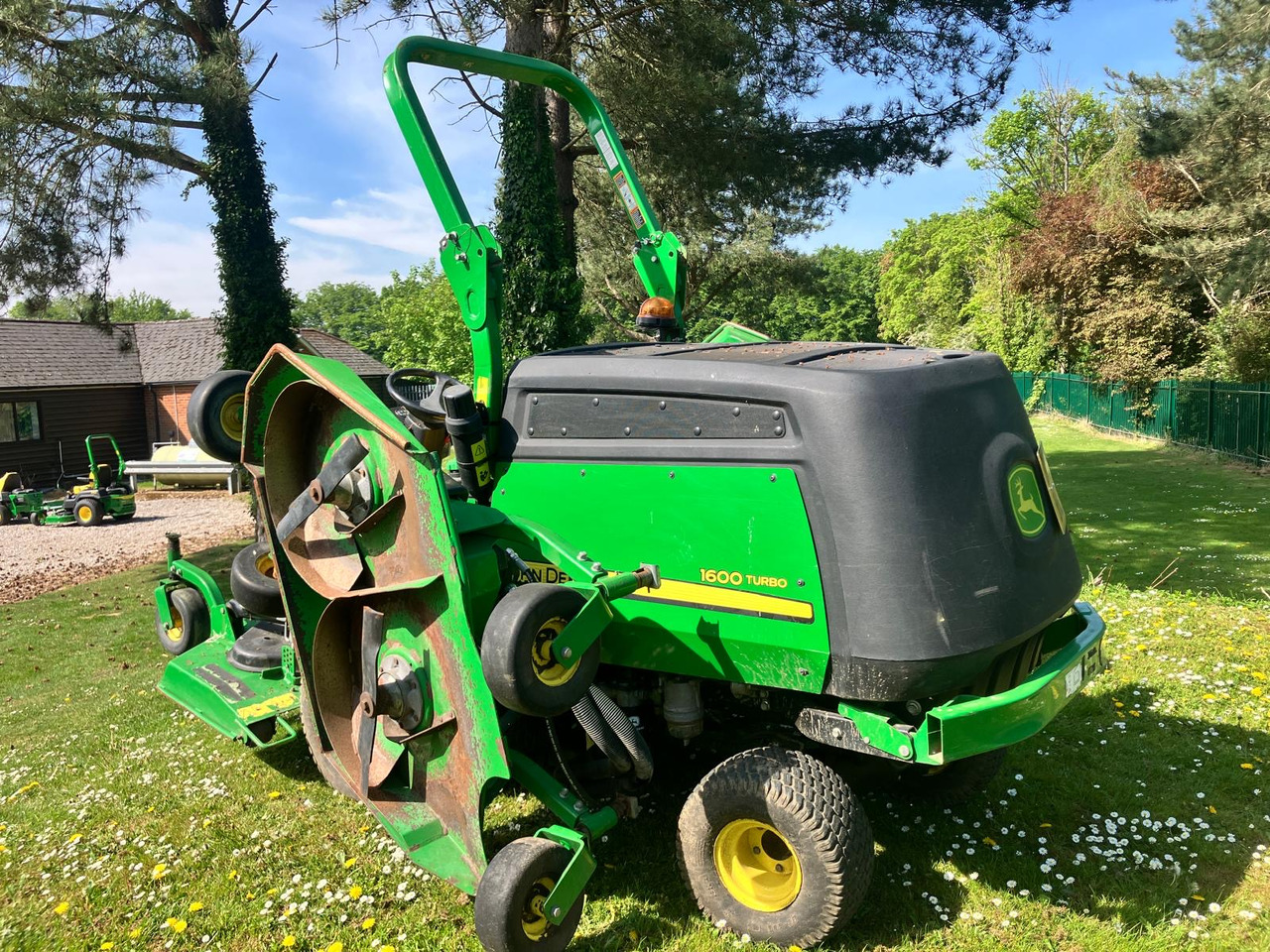 John Deere 1600T Wide Area Mower - Другая техника: фото 5 John Deere 1600T Wide Area Mower - Другая техника: фото 5
