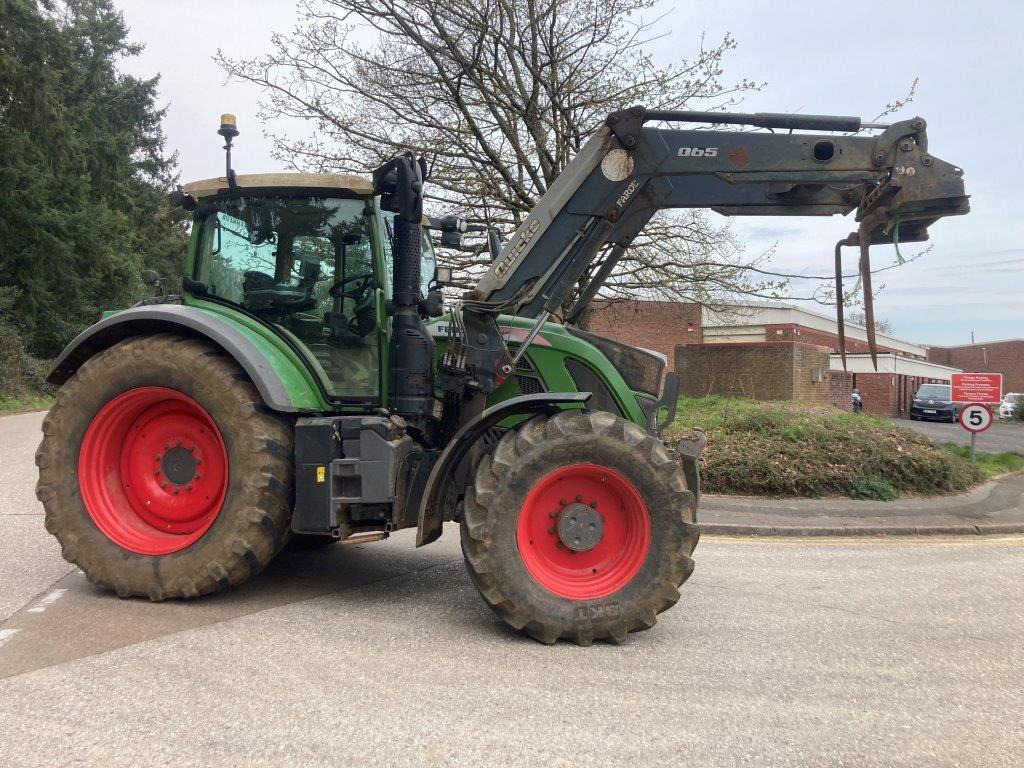 Fendt 720 Vario - Трактор: фото 1 Fendt 720 Vario - Трактор: фото 1