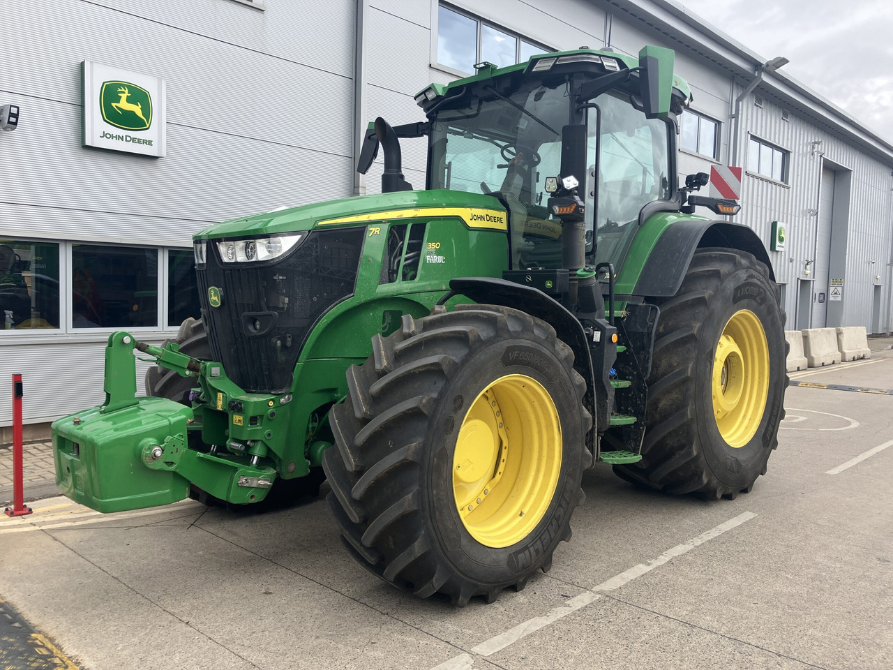 John Deer 7R 350 - Трактор: фото 1 John Deer 7R 350 - Трактор: фото 1