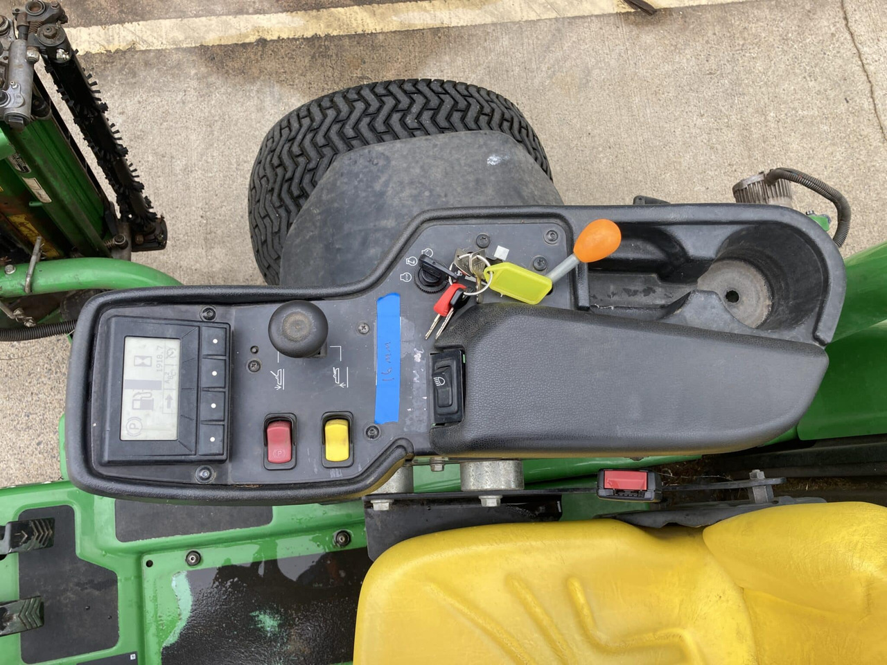 John Deere 7500AE light weight fairway mower в лизинг John Deere 7500AE light weight fairway mower: фото 12