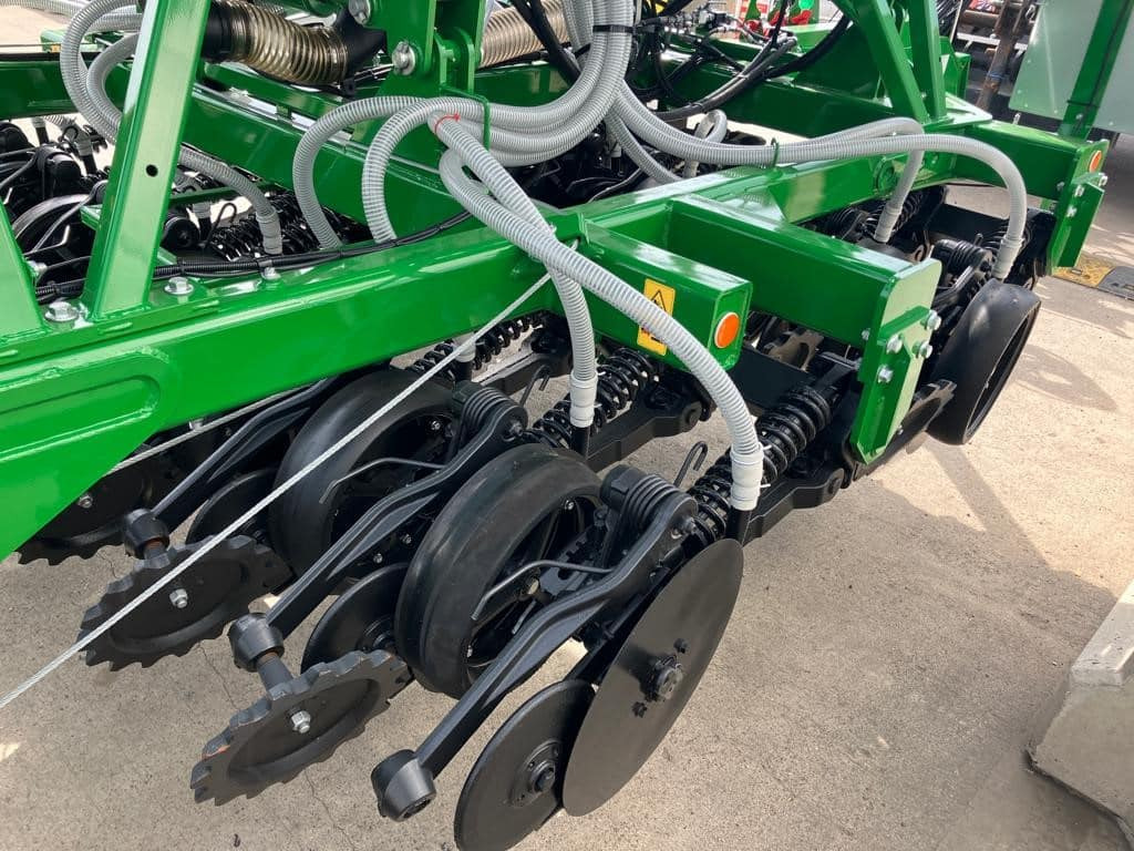 Новый Сеялка John Deere 750A: фото 6