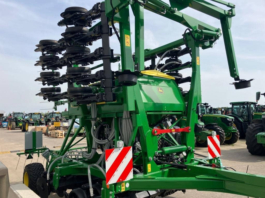 Новый Сеялка John Deere 750A: фото 11