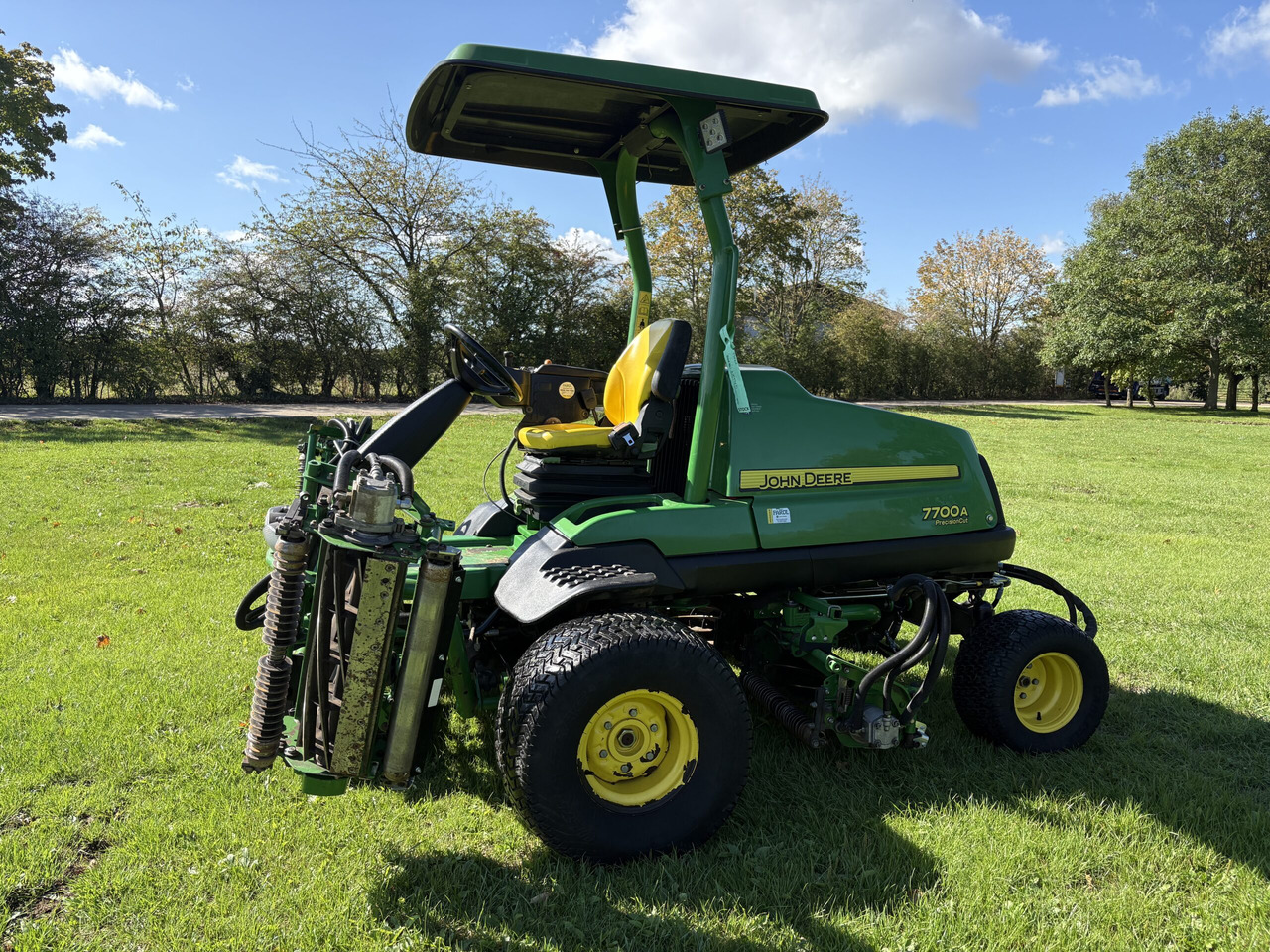 John Deere 7700A Fairway Mower - Газонокосилка: фото 4 John Deere 7700A Fairway Mower - Газонокосилка: фото 4