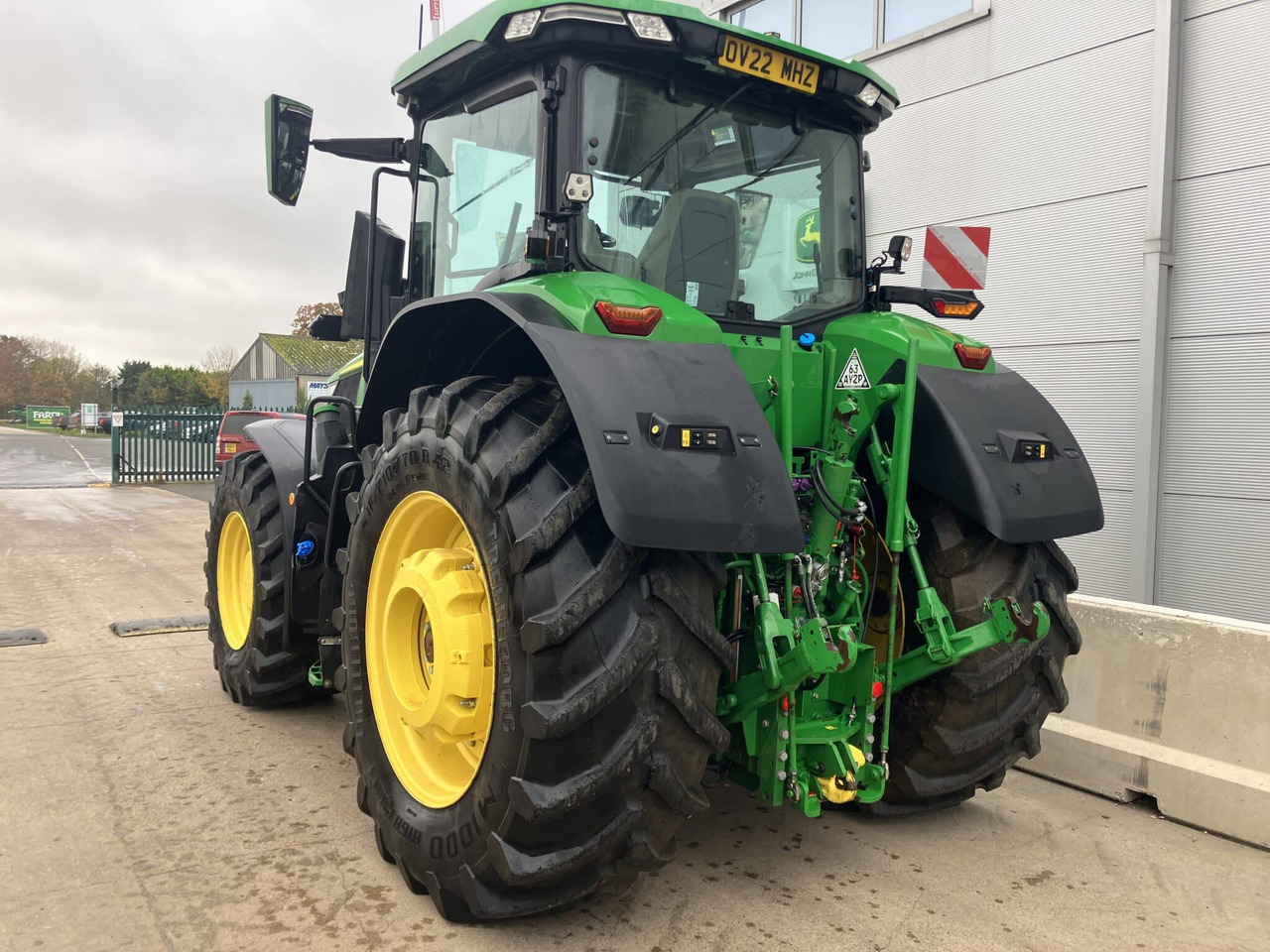 John Deere 7R 310 - Трактор: фото 3 John Deere 7R 310 - Трактор: фото 3