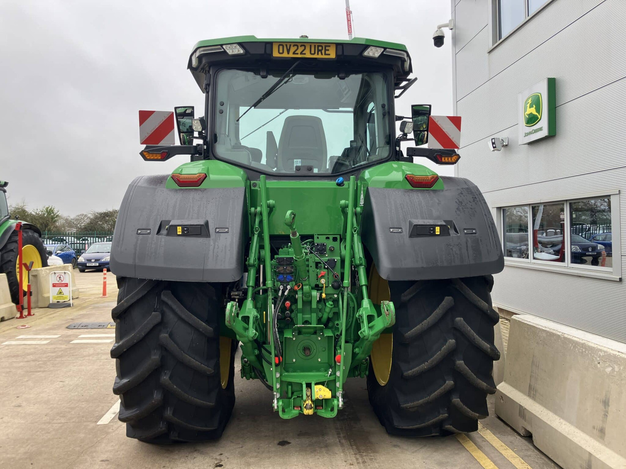 John Deere 7R 310 - Трактор: фото 4 John Deere 7R 310 - Трактор: фото 4