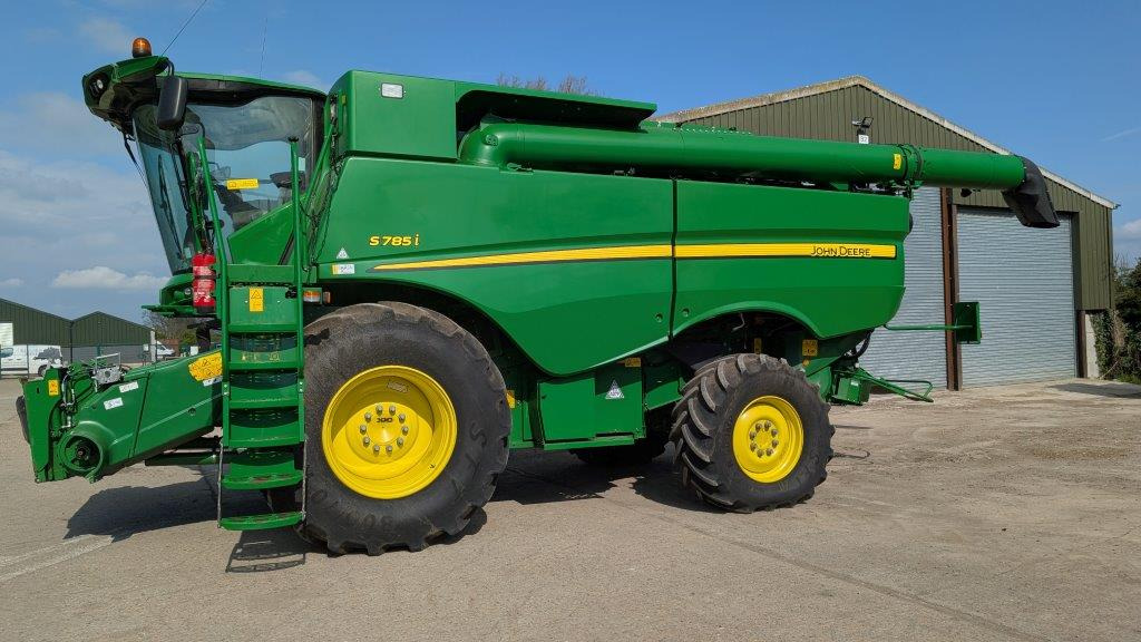 John Deere S785 - Зерноуборочный комбайн: фото 1 John Deere S785 - Зерноуборочный комбайн: фото 1