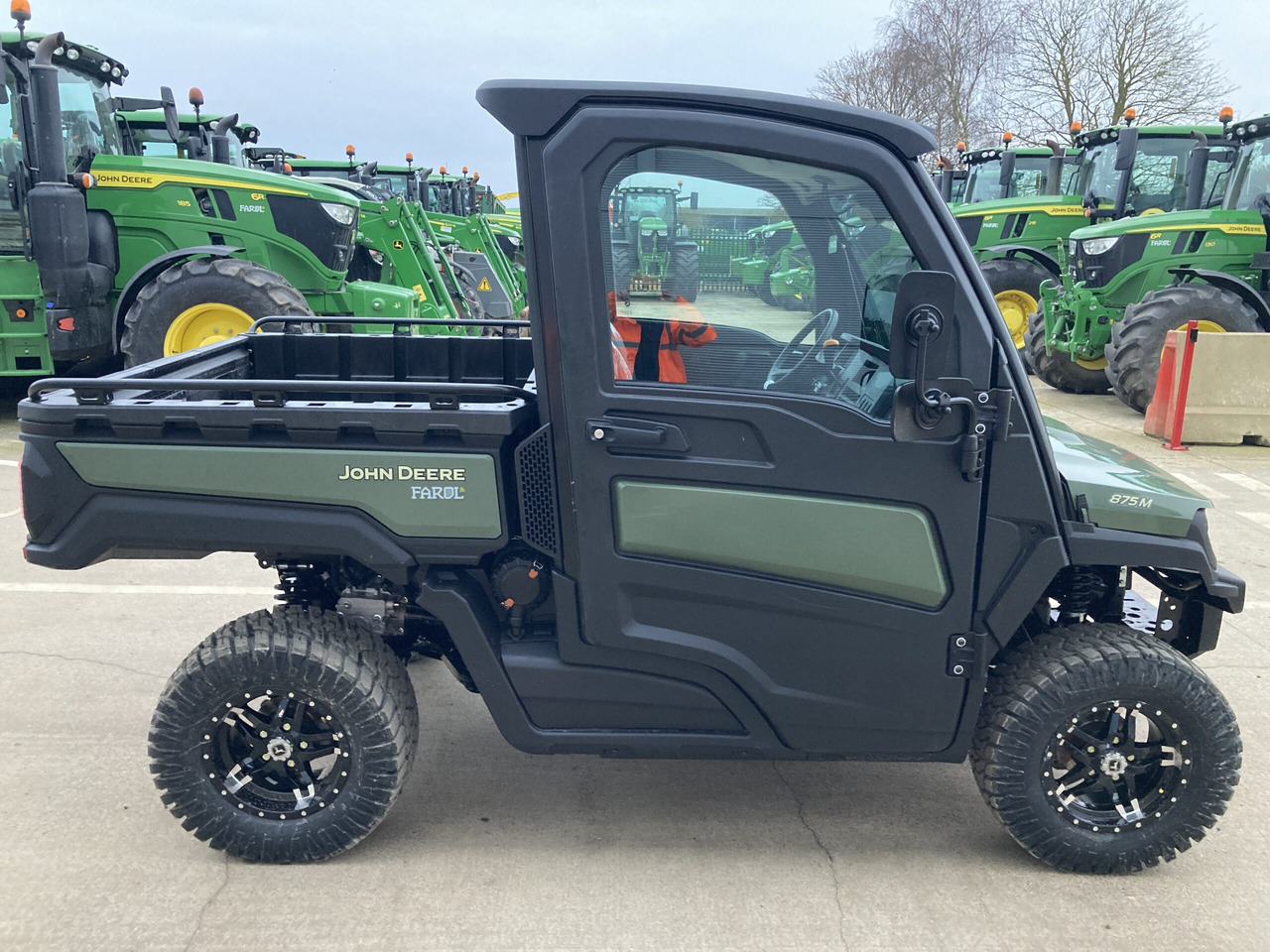 Квадроцикл John Deere XUV875M Gator: фото 6
