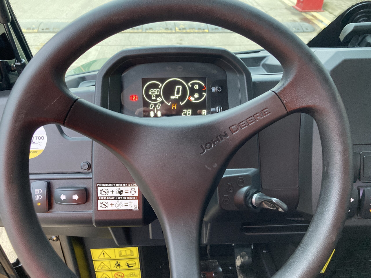 Квадроцикл John Deere XUV875M Gator: фото 16
