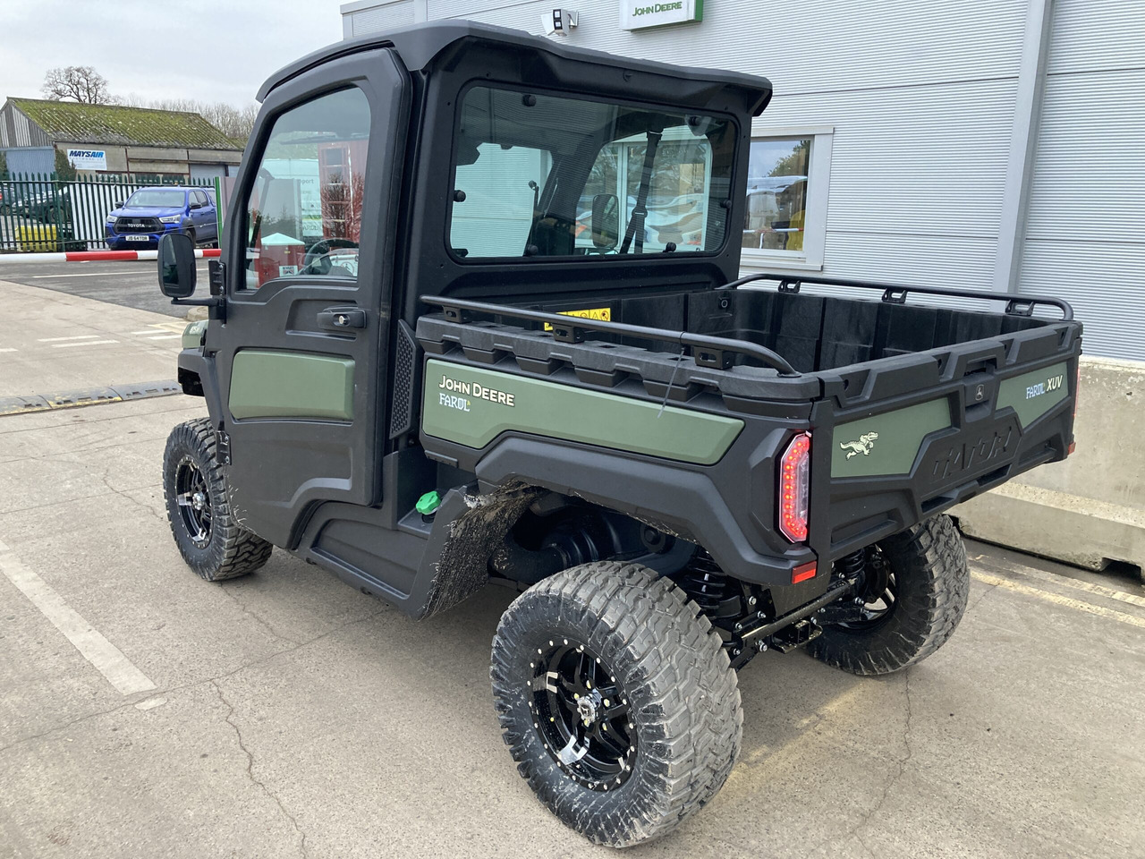 John Deere XUV875M Gator - Квадроцикл: фото 3 John Deere XUV875M Gator - Квадроцикл: фото 3