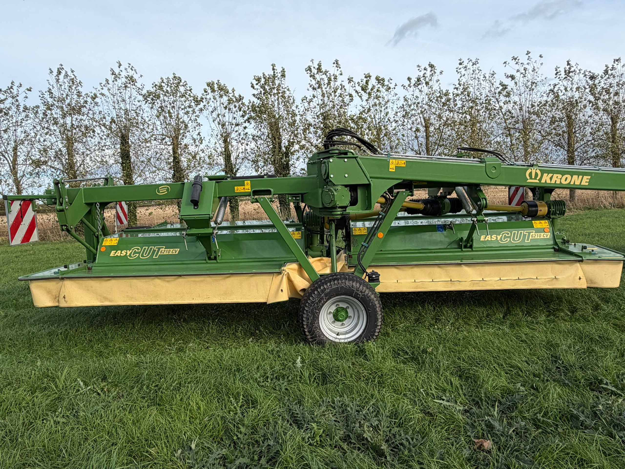 Krone Easy Cut 6210CV - Техника для сенозаготовки: фото 2 Krone Easy Cut 6210CV - Техника для сенозаготовки: фото 2
