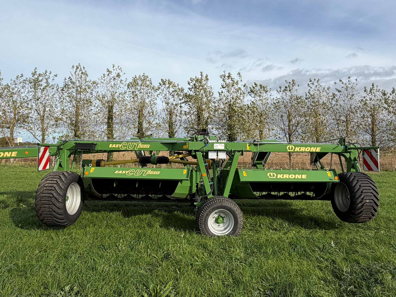 Krone Easy Cut 6210CV - Техника для сенозаготовки: фото 4 Krone Easy Cut 6210CV - Техника для сенозаготовки: фото 4