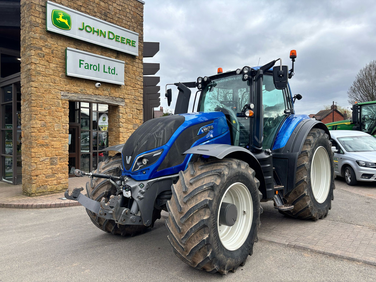 Valtra T234D - Трактор: фото 1 Valtra T234D - Трактор: фото 1