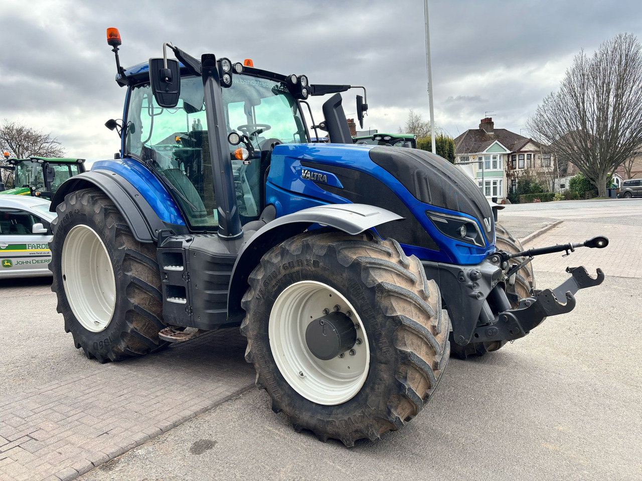 Valtra T234D - Трактор: фото 5 Valtra T234D - Трактор: фото 5