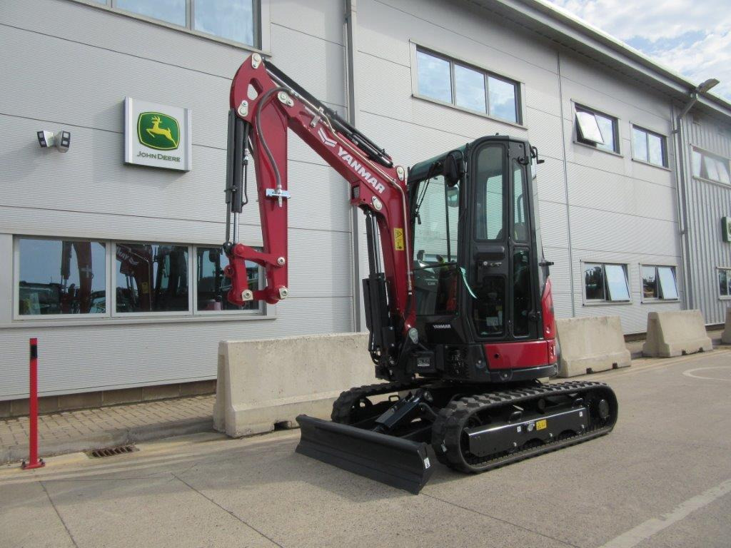 YANMAR VIO27-6 - Экскаватор: фото 1 YANMAR VIO27-6 - Экскаватор: фото 1