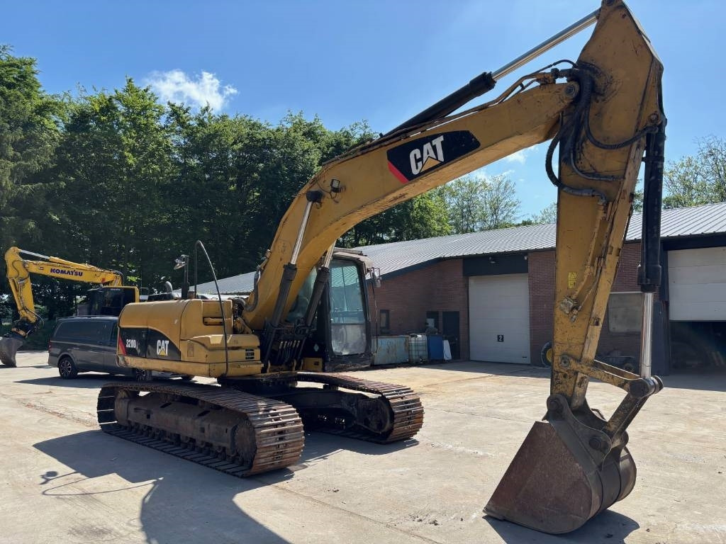 CAT 320 D L - Гусеничный экскаватор: фото 4 CAT 320 D L - Гусеничный экскаватор: фото 4