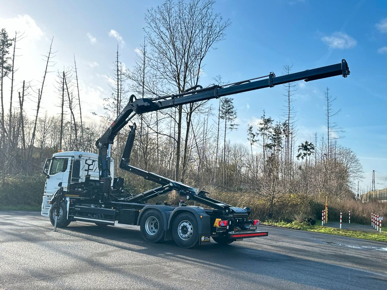 MAN TGS 26.470 6x2 Abrollkipper + Kran Hiab 138-3 - Крюковой мультилифт, Автоманипулятор: фото 4 MAN TGS 26.470 6x2 Abrollkipper + Kran Hiab 138-3 - Крюковой мультилифт, Автоманипулятор: фото 4