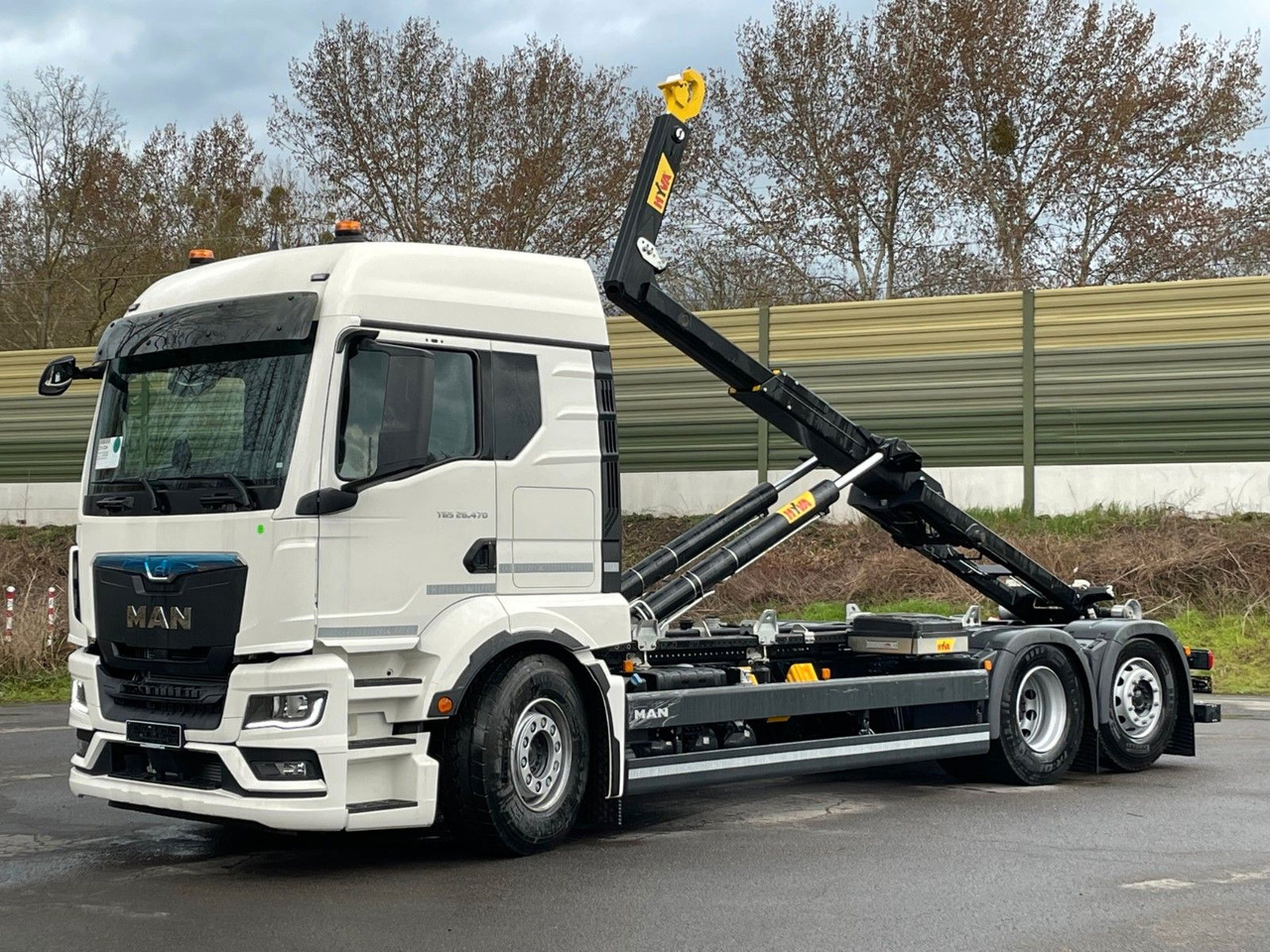 MAN TGS 26.480 6x2 Retarder Hyva 20-60 Abrollkipper - Крюковой мультилифт: фото 1 MAN TGS 26.480 6x2 Retarder Hyva 20-60 Abrollkipper - Крюковой мультилифт: фото 1