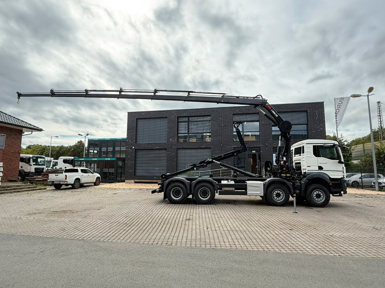 MAN TGS 35.480 8x4 Abrollkipper + Kran HIAB 228-6 - Крюковой мультилифт, Автоманипулятор: фото 3 MAN TGS 35.480 8x4 Abrollkipper + Kran HIAB 228-6 - Крюковой мультилифт, Автоманипулятор: фото 3