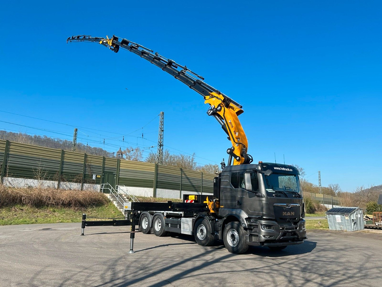 MAN TGS 35.520 8X4 TG 3 EFFER 955-8s +Jib 6sAUTOKRAN - Автоманипулятор: фото 2 MAN TGS 35.520 8X4 TG 3 EFFER 955-8s +Jib 6sAUTOKRAN - Автоманипулятор: фото 2