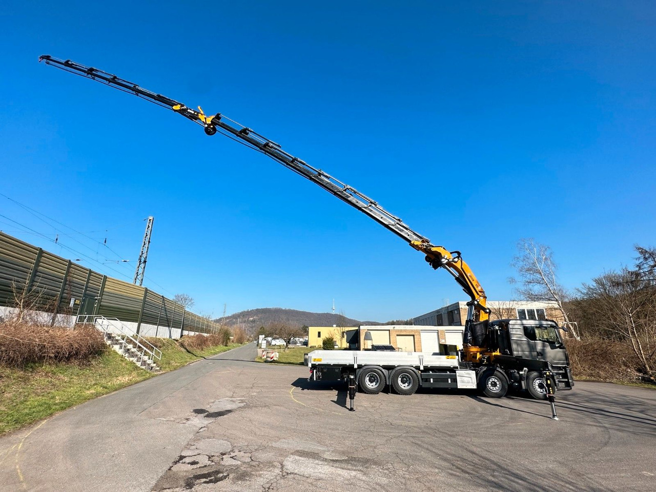 MAN TGS 35.520 8X4 TG 3 EFFER 955-8s +Jib 6sAUTOKRAN - Автоманипулятор: фото 5 MAN TGS 35.520 8X4 TG 3 EFFER 955-8s +Jib 6sAUTOKRAN - Автоманипулятор: фото 5