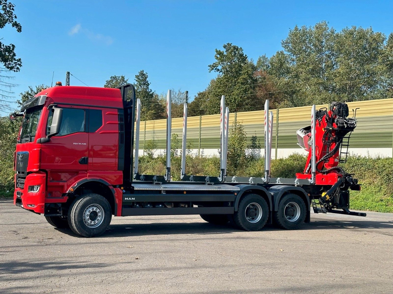 MAN TGX 33.510 6X4 BL Euro6e EPSILON 150 Z - Лесовоз, Автоманипулятор: фото 4 MAN TGX 33.510 6X4 BL Euro6e EPSILON 150 Z - Лесовоз, Автоманипулятор: фото 4