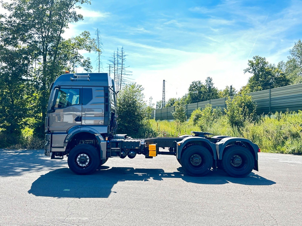 MAN TGS 26.520 6x6 - Тягач: фото 3 MAN TGS 26.520 6x6 - Тягач: фото 3