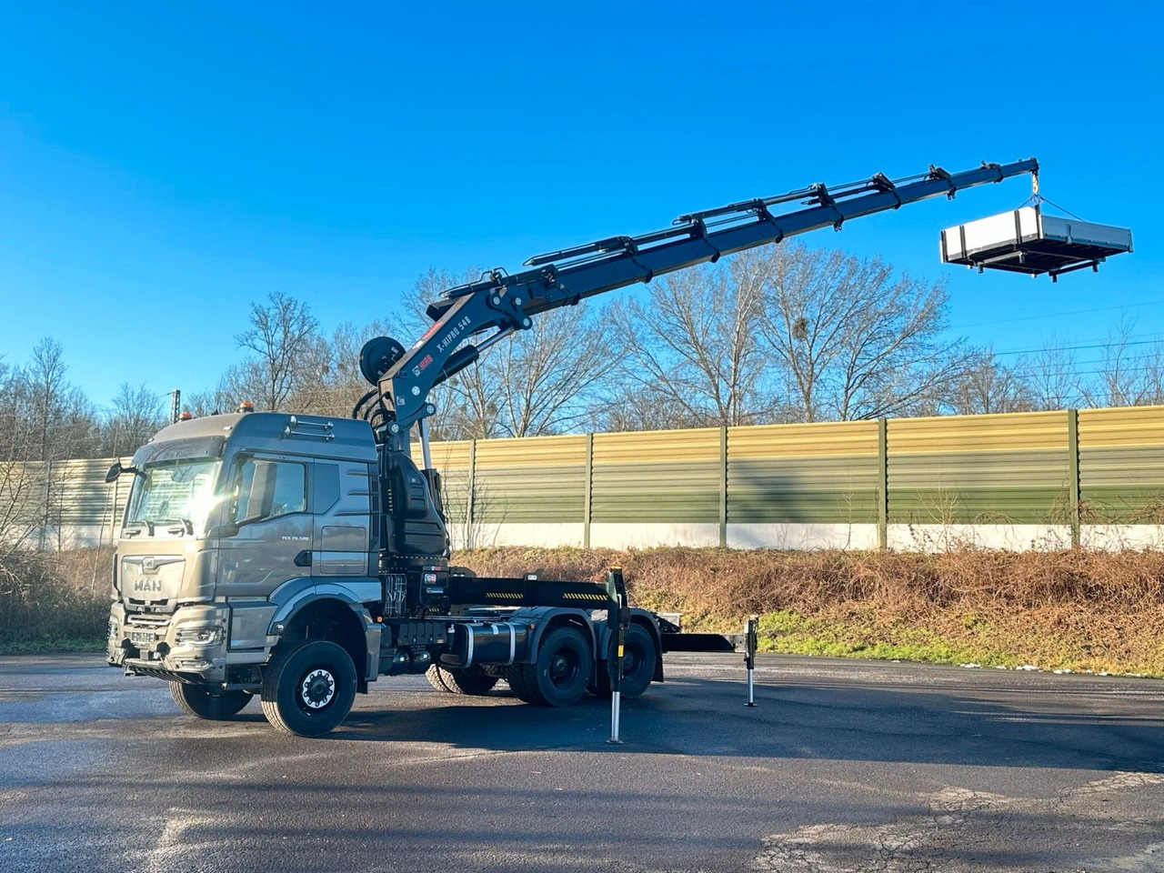 MAN TGS 26.520 6x6 Kran HIAB X-HIPRO 548E-8 - Тягач: фото 1 MAN TGS 26.520 6x6 Kran HIAB X-HIPRO 548E-8 - Тягач: фото 1