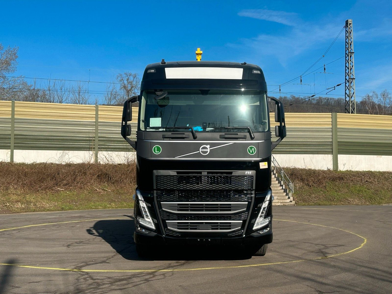 Volvo FH 540 6x4 Abrollkipper Hyva 20-60 - Крюковой мультилифт, Автоманипулятор: фото 3 Volvo FH 540 6x4 Abrollkipper Hyva 20-60 - Крюковой мультилифт, Автоманипулятор: фото 3