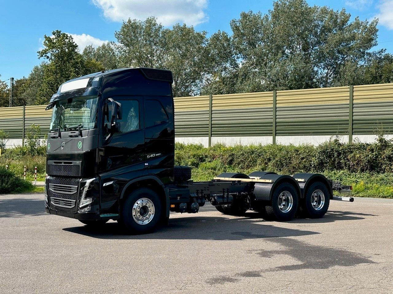 Volvo FH 540 6x4 - Грузовик-шасси: фото 2 Volvo FH 540 6x4 - Грузовик-шасси: фото 2