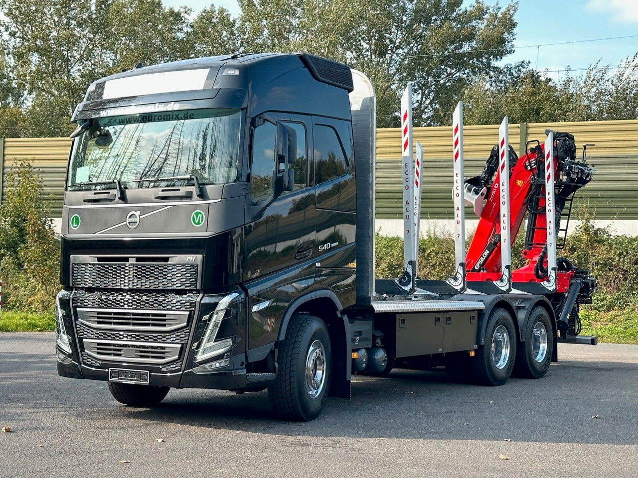 Volvo FH 540 6x4 LogLift EPSILON - Лесовоз, Автоманипулятор: фото 2 Volvo FH 540 6x4 LogLift EPSILON - Лесовоз, Автоманипулятор: фото 2