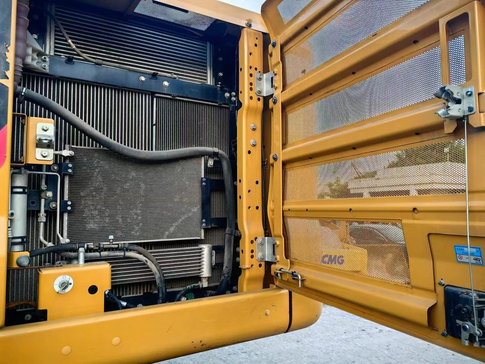 CAT 320 - Гусеничный экскаватор: фото 4 CAT 320 - Гусеничный экскаватор: фото 4